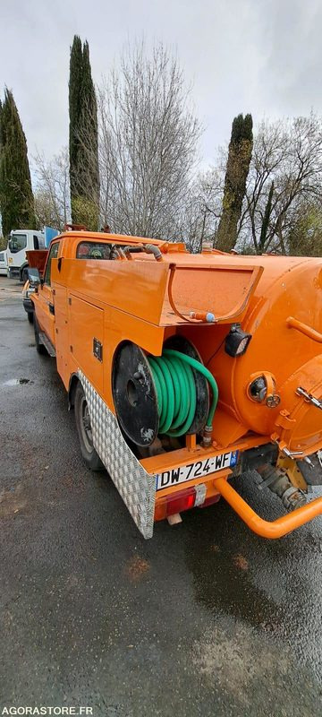 MINI COMBINE RIVARD/TOYOTA 2002 DW724WF (VENTE UNIQUEMENT EXPORT) - Джип: снимка 5 MINI COMBINE RIVARD/TOYOTA 2002 DW724WF (VENTE UNIQUEMENT EXPORT) - Джип: снимка 5
