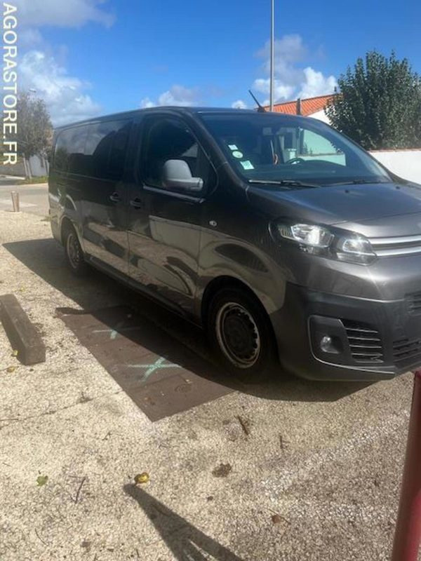 MINIBUS CITROEN JUMPY SPACETOURER 1.5L BHDI - 4 portes - 2019 - 182 000km - Микробус, Пътнически бус: снимка 1 MINIBUS CITROEN JUMPY SPACETOURER 1.5L BHDI - 4 portes - 2019 - 182 000km - Микробус, Пътнически бус: снимка 1