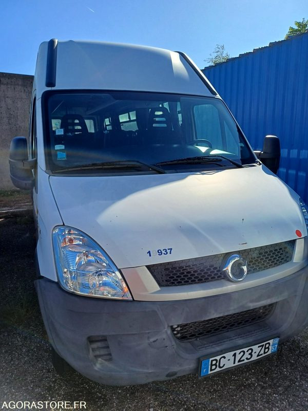 MINICAR DAILY - N°19937 - MEC 2010 -258009KM BC-123-ZB - Микробус, Пътнически бус: снимка 2 MINICAR DAILY - N°19937 - MEC 2010 -258009KM BC-123-ZB - Микробус, Пътнически бус: снимка 2