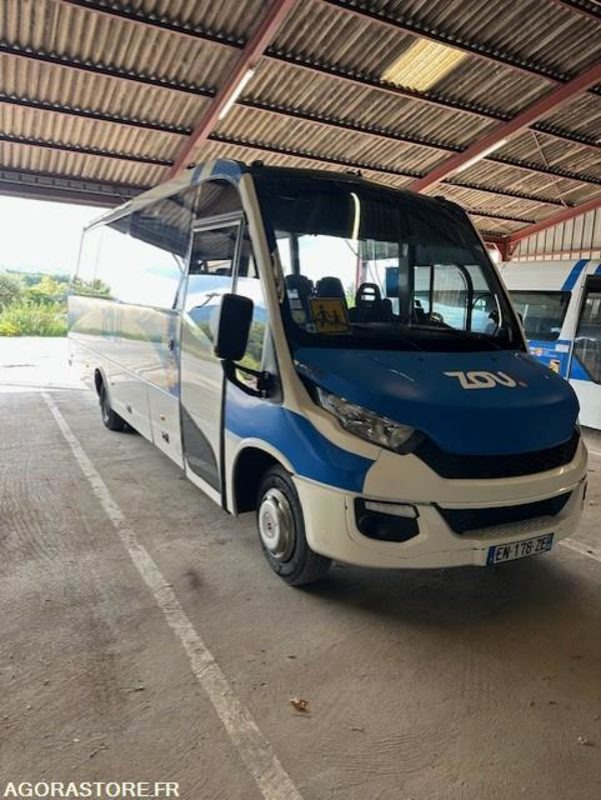 MINICARS IVECO BUS DAILY TOURYS 25396 MEC 2017 KM 277000 EN-178-ZE - Микробус, Пътнически бус: снимка 2 MINICARS IVECO BUS DAILY TOURYS 25396 MEC 2017 KM 277000 EN-178-ZE - Микробус, Пътнически бус: снимка 2
