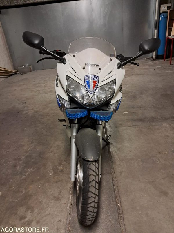 MOTO HONDA VARADERO 125 - Мотоциклет: снимка 3 MOTO HONDA VARADERO 125 - Мотоциклет: снимка 3