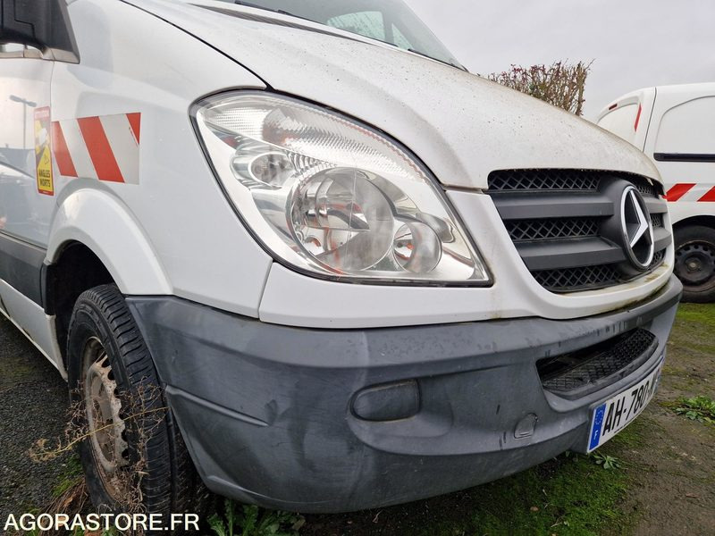 Mercedes Sprinter - 2009 - 414537 - AH780MP - Товарен бус: снимка 3 Mercedes Sprinter - 2009 - 414537 - AH780MP - Товарен бус: снимка 3