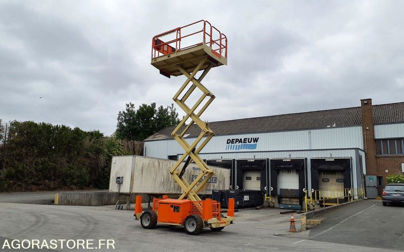 Nacelle DIESEL JLG 260MRT - Работна площадка: снимка 1 Nacelle DIESEL JLG 260MRT - Работна площадка: снимка 1