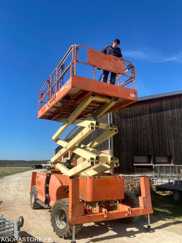 Nacelle JLG 3394RT - Ножична работна платформа: снимка 1 Nacelle JLG 3394RT - Ножична работна платформа: снимка 1