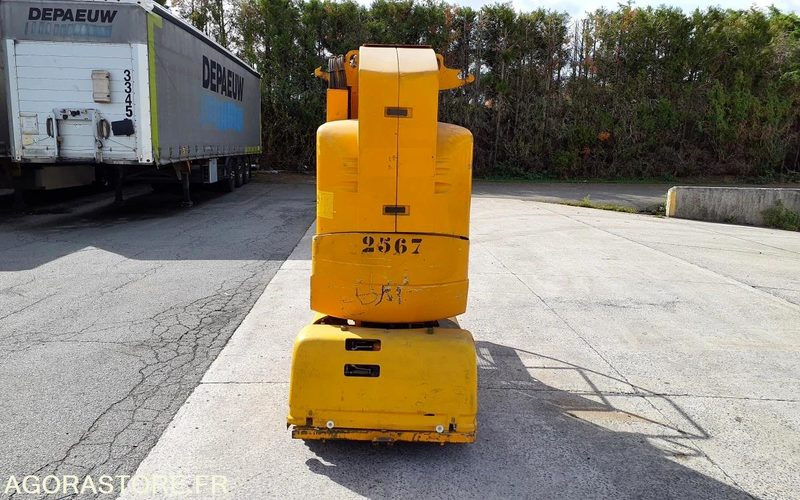 Nacelle électrique Toucan mat Vertical JLG 1100 A - Работна площадка: снимка 4 Nacelle électrique Toucan mat Vertical JLG 1100 A - Работна площадка: снимка 4