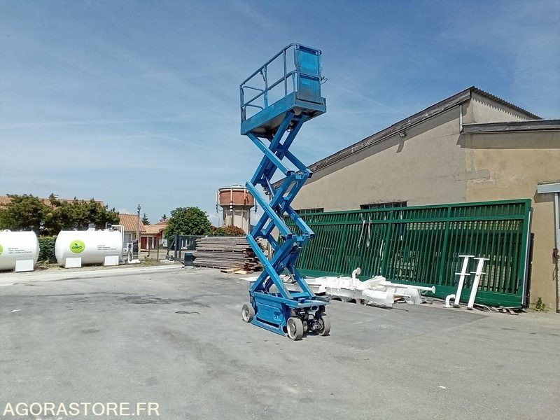 Nacelle electrique à ciseaux JLG 2030ES - Работна площадка: снимка 1 Nacelle electrique à ciseaux JLG 2030ES - Работна площадка: снимка 1