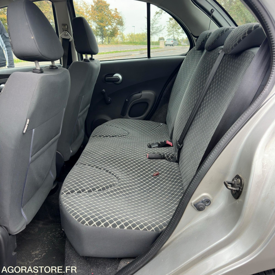 Nissan micra 1.2i - Лек автомобил: снимка 5 Nissan micra 1.2i - Лек автомобил: снимка 5