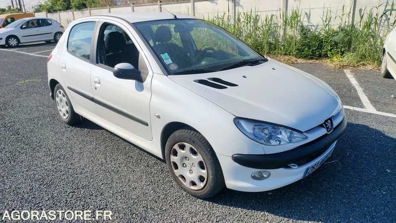 PEUGEOT 206 - 2005 - 142538kms - Лек автомобил: снимка 1 PEUGEOT 206 - 2005 - 142538kms - Лек автомобил: снимка 1