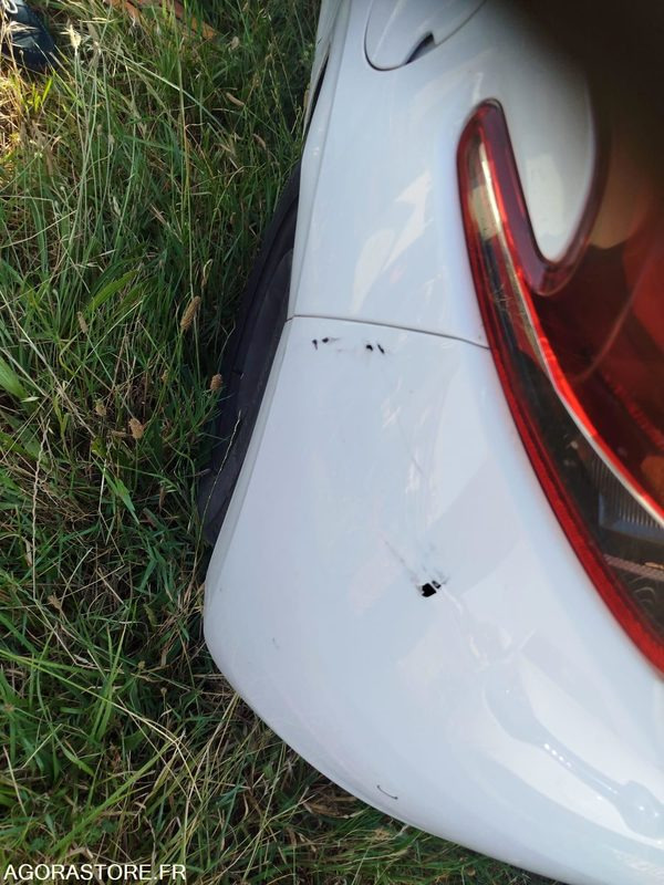 PEUGEOT 208 - 2019 - 232606 KM - Лек автомобил: снимка 5 PEUGEOT 208 - 2019 - 232606 KM - Лек автомобил: снимка 5