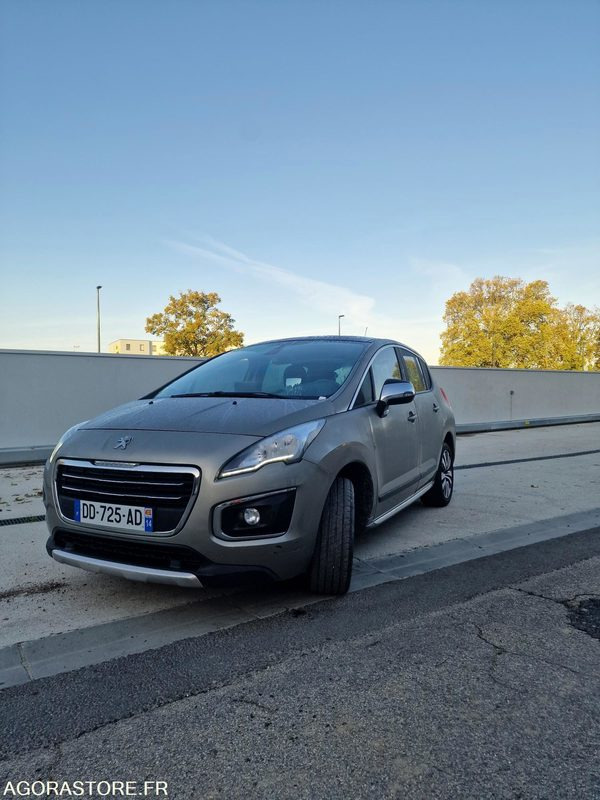 PEUGEOT 3008 - Лек автомобил: снимка 1 PEUGEOT 3008 - Лек автомобил: снимка 1