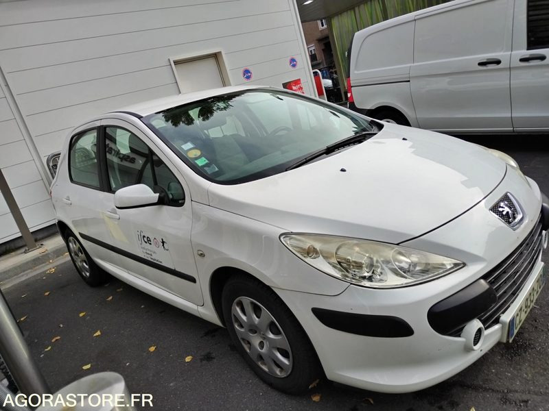 PEUGEOT 307 - 1.6 Diésel 190 285 KM - MONTREUIL (93) - Лек автомобил: снимка 4 PEUGEOT 307 - 1.6 Diésel 190 285 KM - MONTREUIL (93) - Лек автомобил: снимка 4