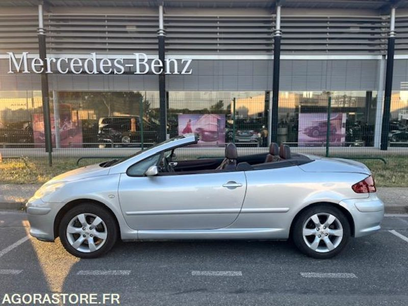 PEUGEOT 307 CC 2.0 HDI 136 CV - 2005 - 263 802km - Лек автомобил: снимка 1 PEUGEOT 307 CC 2.0 HDI 136 CV - 2005 - 263 802km - Лек автомобил: снимка 1