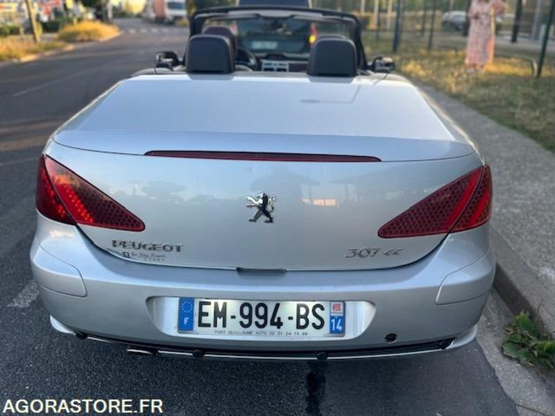 PEUGEOT 307 CC 2.0 HDI 136 CV - 2005 - 263 802km - Лек автомобил: снимка 3 PEUGEOT 307 CC 2.0 HDI 136 CV - 2005 - 263 802km - Лек автомобил: снимка 3