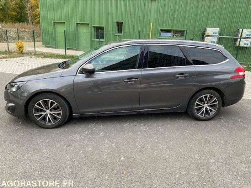 PEUGEOT 308SW - 2016 - 172000 KM - Комби: снимка 1 PEUGEOT 308SW - 2016 - 172000 KM - Комби: снимка 1
