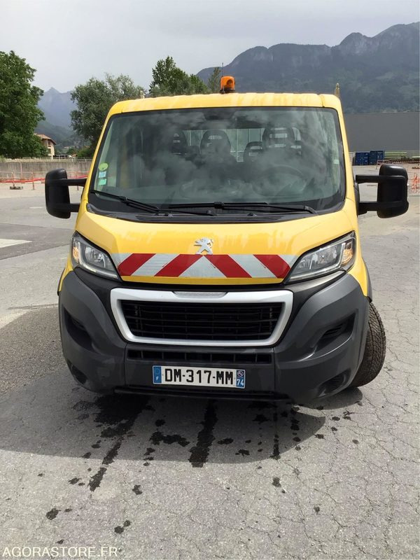 PEUGEOT - BOXER - 2014 / 80977 KM (P1203218) - Бус самосвал: снимка 2 PEUGEOT - BOXER - 2014 / 80977 KM (P1203218) - Бус самосвал: снимка 2