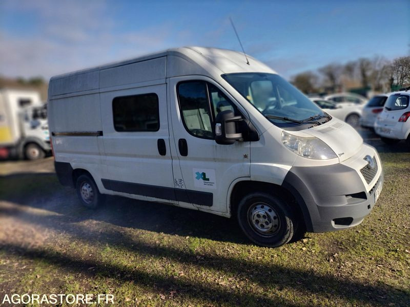 PEUGEOT BOXER 4X4 - 216725km - 2010 - Товарен бус: снимка 2 PEUGEOT BOXER 4X4 - 216725km - 2010 - Товарен бус: снимка 2