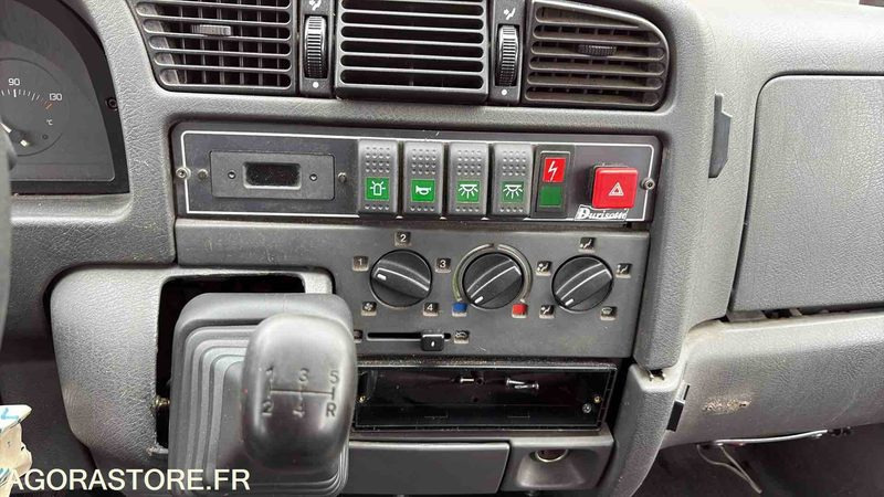 PEUGEOT BOXER 4x4 31 358 Kms - 1999- 7696 WL 74 - Товарен бус: снимка 4 PEUGEOT BOXER 4x4 31 358 Kms - 1999- 7696 WL 74 - Товарен бус: снимка 4