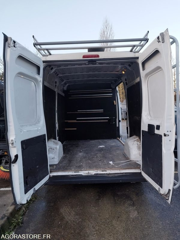 PEUGEOT BOXER III Phase 1/2 Fourgon - Товарен бус: снимка 5 PEUGEOT BOXER III Phase 1/2 Fourgon - Товарен бус: снимка 5