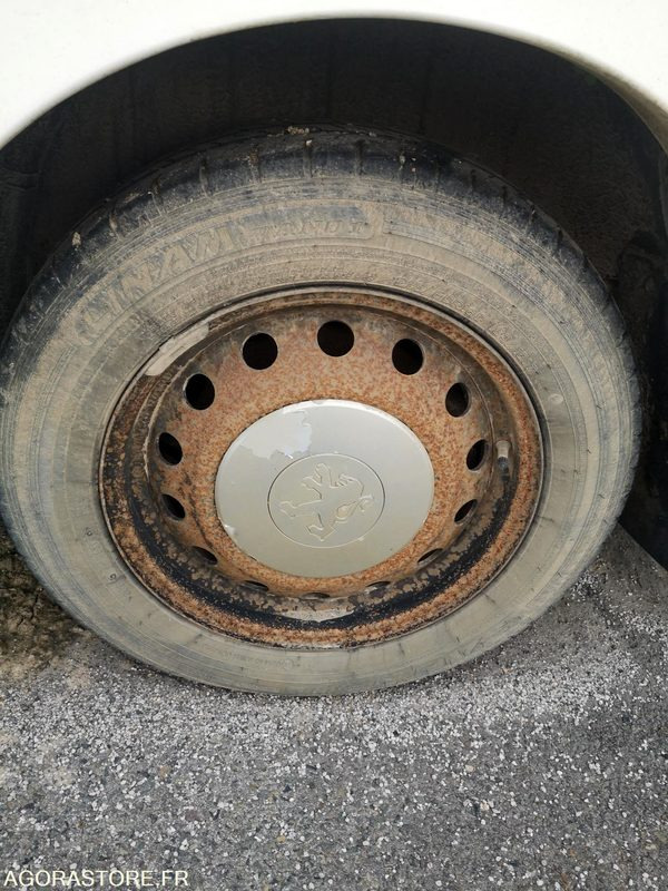 PEUGEOT FRIGORIFIQUE - Хладилен бус: снимка 5 PEUGEOT FRIGORIFIQUE - Хладилен бус: снимка 5