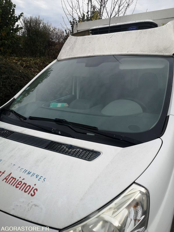 PEUGEOT FRIGORIFIQUE - Хладилен бус: снимка 1 PEUGEOT FRIGORIFIQUE - Хладилен бус: снимка 1