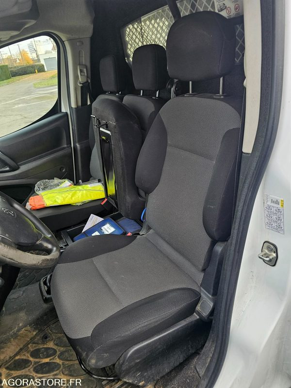 PEUGEOT PARTNER - 2018 - 189946KM - FB126SH - Малък ван: снимка 5 PEUGEOT PARTNER - 2018 - 189946KM - FB126SH - Малък ван: снимка 5