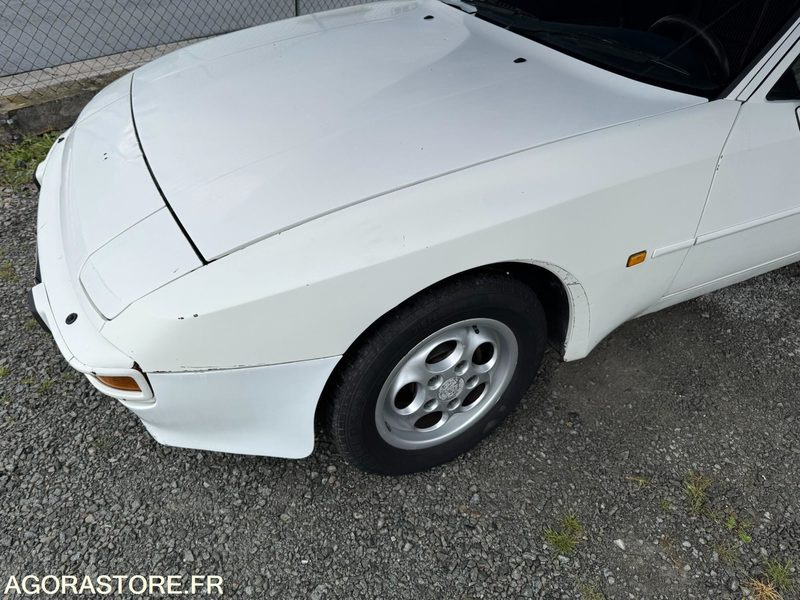Лек автомобил PORSCHE 944 2.5 163ch BVA - EN L'ETAT: снимка 18