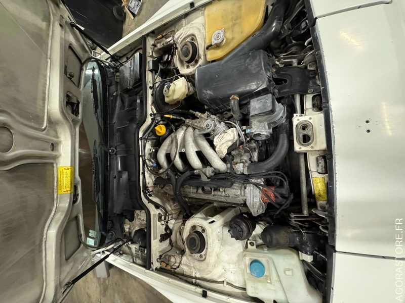 Лек автомобил PORSCHE 944 2.5 163ch BVA - EN L'ETAT: снимка 19
