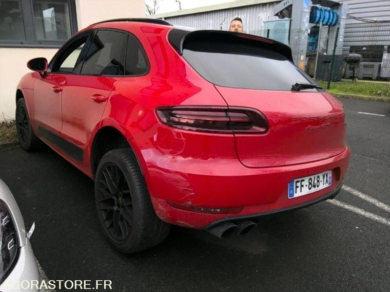 PORSCHE MACAN GTS 3.0 BI-TURBO 360 CH ACCIDENTÉ (2019) - Джип: снимка 1 PORSCHE MACAN GTS 3.0 BI-TURBO 360 CH ACCIDENTÉ (2019) - Джип: снимка 1