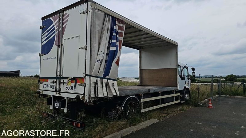 PORTEUR BACHE RENAULT MIDLUM - 2009 - 476000kms - Камион с брезент: снимка 4 PORTEUR BACHE RENAULT MIDLUM - 2009 - 476000kms - Камион с брезент: снимка 4
