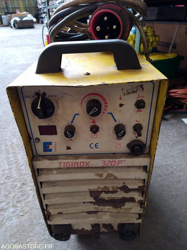 POSTE A SOUDER TIG SUR ROULETTES - Оборудване за заваряване: снимка 1 POSTE A SOUDER TIG SUR ROULETTES - Оборудване за заваряване: снимка 1