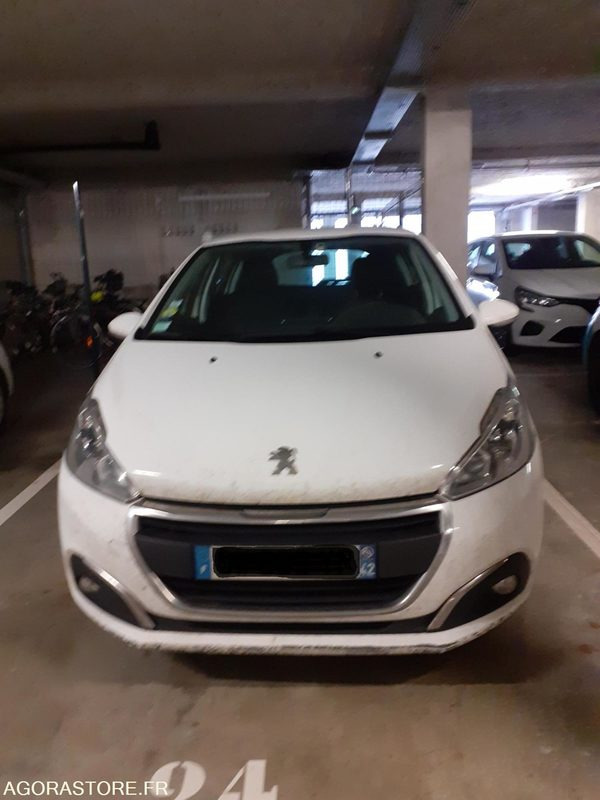 Peugeot 208 - 2015 - 210947kms - Лек автомобил: снимка 1 Peugeot 208 - 2015 - 210947kms - Лек автомобил: снимка 1