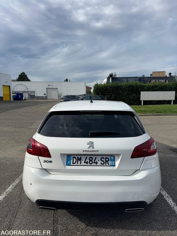 Peugeot 308 1.6 HDi 90 CV phase 2 T9 - 2014 - 172 500 KMS - Лек автомобил: снимка 4 Peugeot 308 1.6 HDi 90 CV phase 2 T9 - 2014 - 172 500 KMS - Лек автомобил: снимка 4