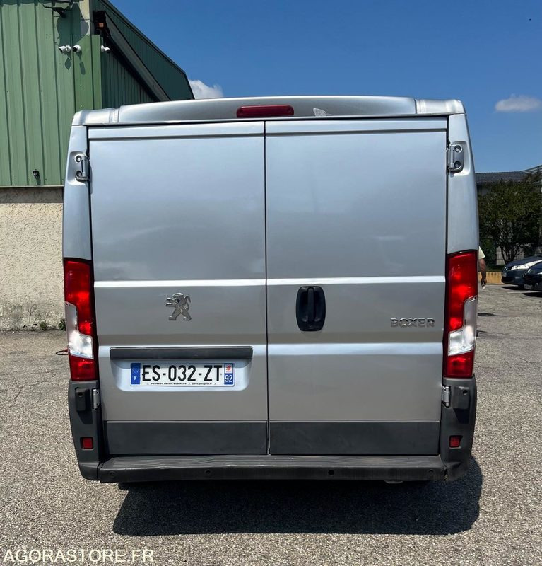 Peugeot Boxer L1H2 330 L1H1 2L Bluehdi - 2017 - 139 950km - Хладилен бус: снимка 3 Peugeot Boxer L1H2 330 L1H1 2L Bluehdi - 2017 - 139 950km - Хладилен бус: снимка 3