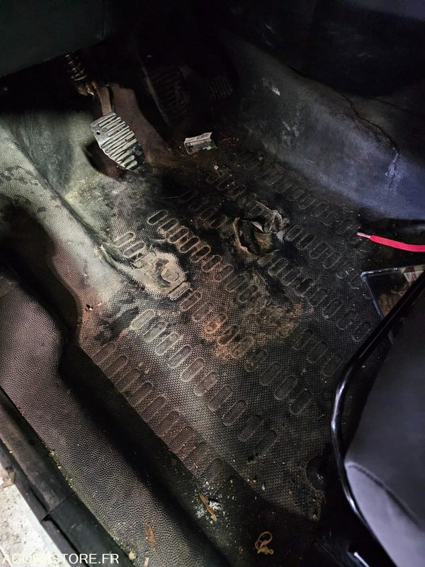 Малък ван Peugeot Partner - 2014 - 61762kms - DK 345 FR: снимка 13 Малък ван Peugeot Partner - 2014 - 61762kms - DK 345 FR: снимка 13