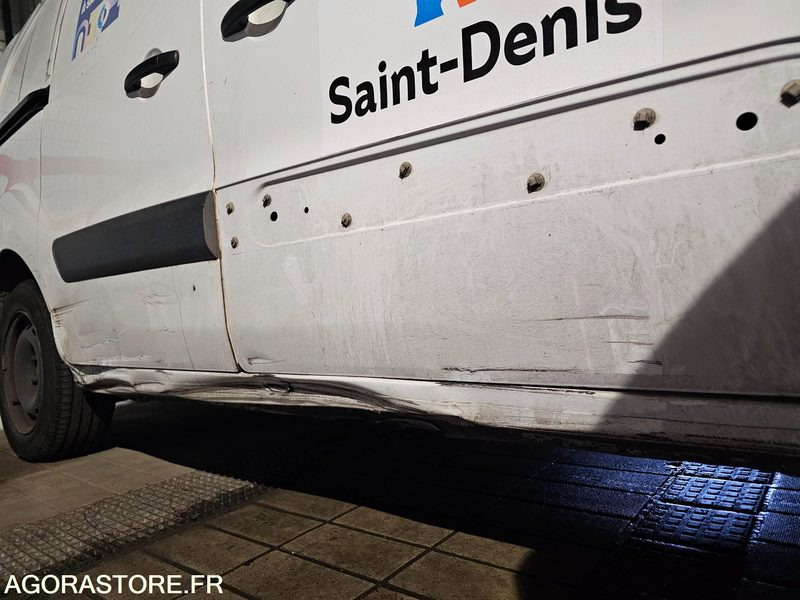 Малък ван Peugeot Partner - 2014 - 61762kms - DK 345 FR: снимка 23 Малък ван Peugeot Partner - 2014 - 61762kms - DK 345 FR: снимка 23