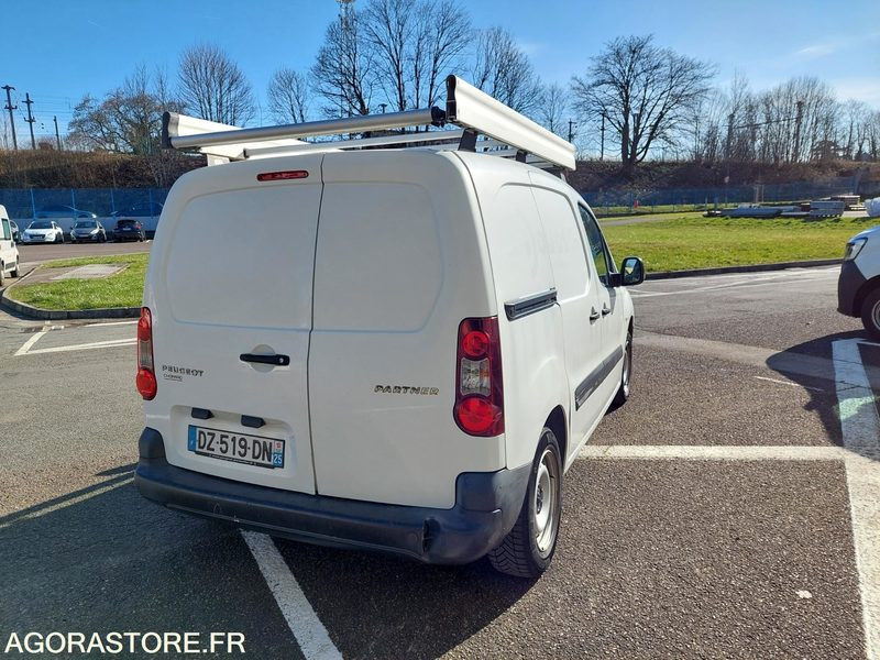 Peugeot Partner- 2016-DZ519DN - Малък ван: снимка 4 Peugeot Partner- 2016-DZ519DN - Малък ван: снимка 4