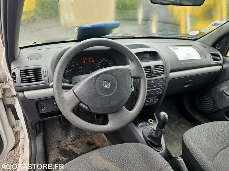 RENAULT CLIO - 2007 - 161095km - 1708ZR76 - Лек автомобил: снимка 5 RENAULT CLIO - 2007 - 161095km - 1708ZR76 - Лек автомобил: снимка 5