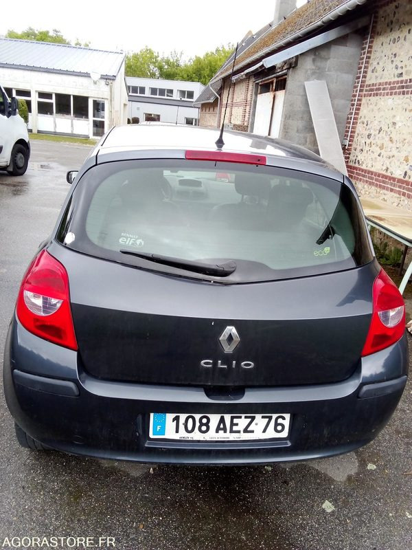 RENAULT CLIO 2008 - 91679 KMS - Лек автомобил: снимка 2 RENAULT CLIO 2008 - 91679 KMS - Лек автомобил: снимка 2