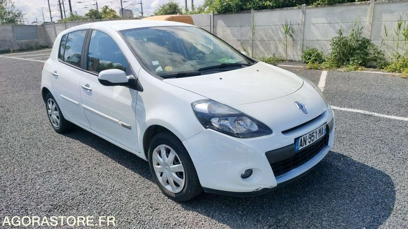 RENAULT CLIO - 2010 - 196673kms - Лек автомобил: снимка 3 RENAULT CLIO - 2010 - 196673kms - Лек автомобил: снимка 3