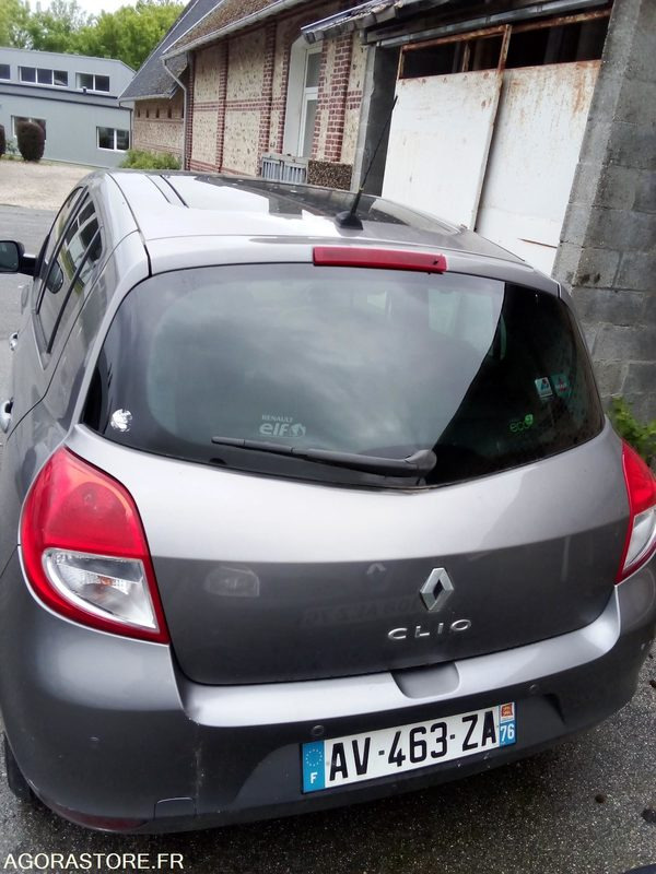 RENAULT CLIO 2010 - Лек автомобил: снимка 1 RENAULT CLIO 2010 - Лек автомобил: снимка 1