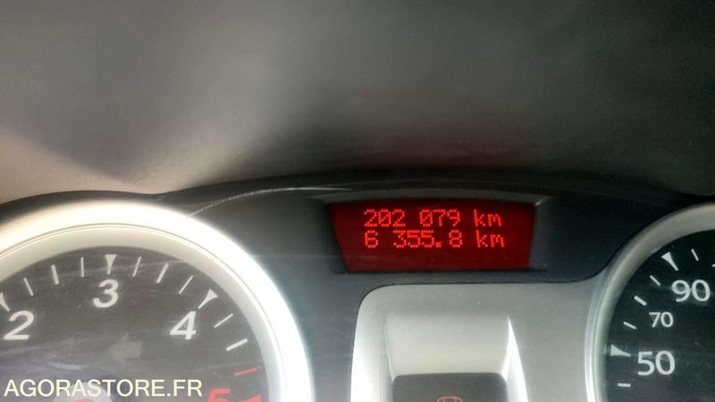 RENAULT CLIO - 2011 - 202079kms - Лек автомобил: снимка 5 RENAULT CLIO - 2011 - 202079kms - Лек автомобил: снимка 5