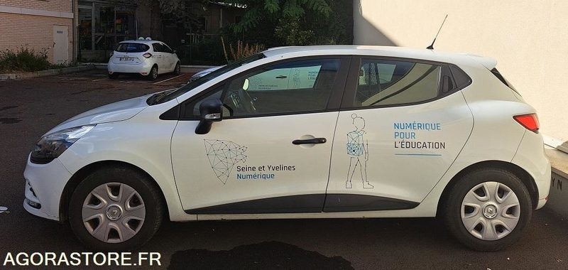 RENAULT - CLIO - 2018 - 79 000 KM - Лек автомобил: снимка 3 RENAULT - CLIO - 2018 - 79 000 KM - Лек автомобил: снимка 3