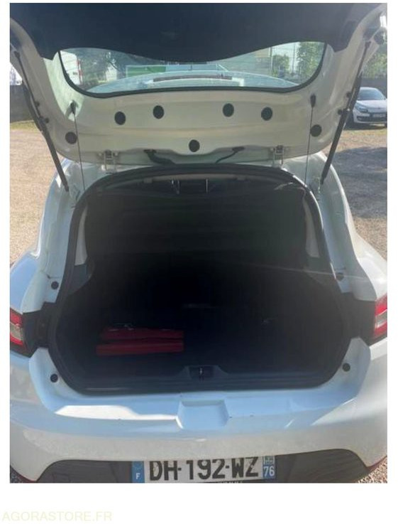 RENAULT CLIO 4 - Лек автомобил: снимка 5 RENAULT CLIO 4 - Лек автомобил: снимка 5