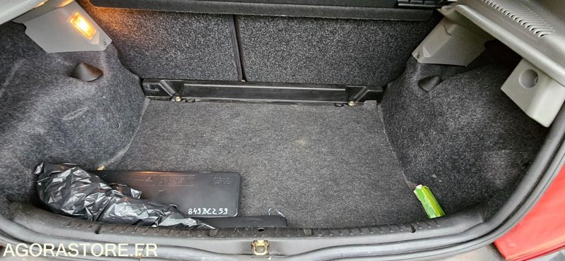 Лек автомобил RENAULT CLIO 849BCZ59: снимка 9
