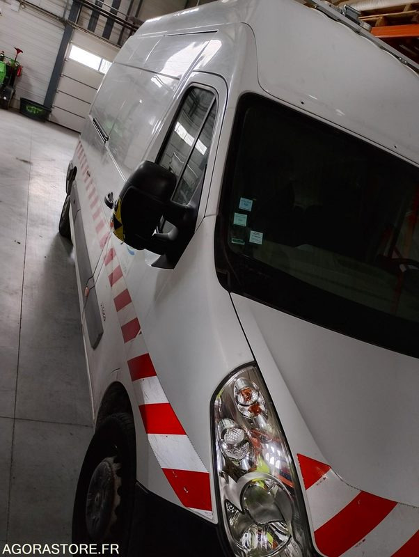 RENAULT FOURGON - Бус самосвал: снимка 3 RENAULT FOURGON - Бус самосвал: снимка 3