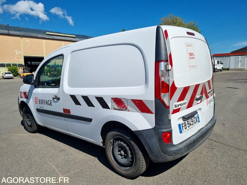 RENAULT - KANGOO EXPRESS GRAND CONFORT - 2018 / 254850KM (M23500) - Малък ван: снимка 4 RENAULT - KANGOO EXPRESS GRAND CONFORT - 2018 / 254850KM (M23500) - Малък ван: снимка 4