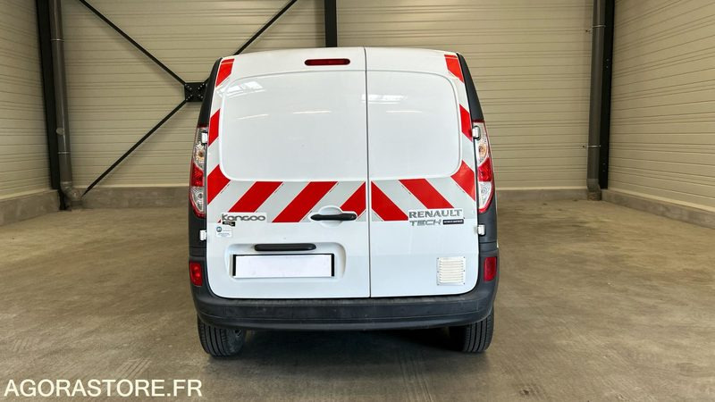 RENAULT KANGOO II MOTRICITE RENFORCEE 1ERE MAIN 2018 97800KMS CT OK - Малък ван: снимка 2 RENAULT KANGOO II MOTRICITE RENFORCEE 1ERE MAIN 2018 97800KMS CT OK - Малък ван: снимка 2