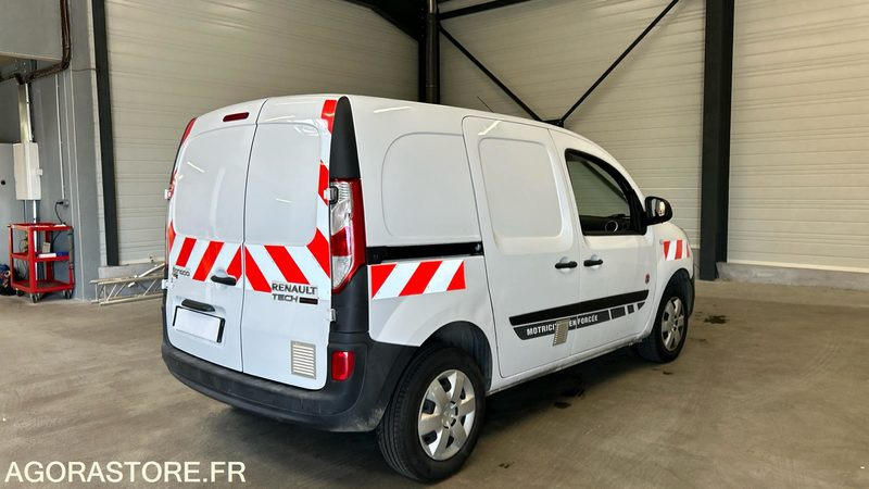 RENAULT KANGOO II MOTRICITE RENFORCEE 1ERE MAIN 2018 97800KMS CT OK - Малък ван: снимка 3 RENAULT KANGOO II MOTRICITE RENFORCEE 1ERE MAIN 2018 97800KMS CT OK - Малък ван: снимка 3