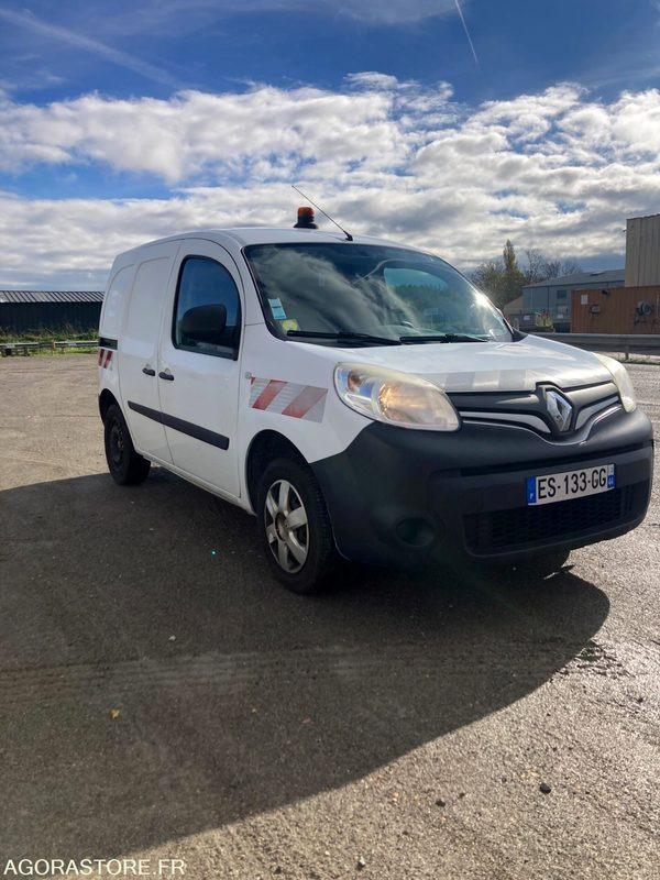 RENAULT KANGOO diesel - Année 2017 - 330.000 km - Малък ван: снимка 3 RENAULT KANGOO diesel - Année 2017 - 330.000 km - Малък ван: снимка 3