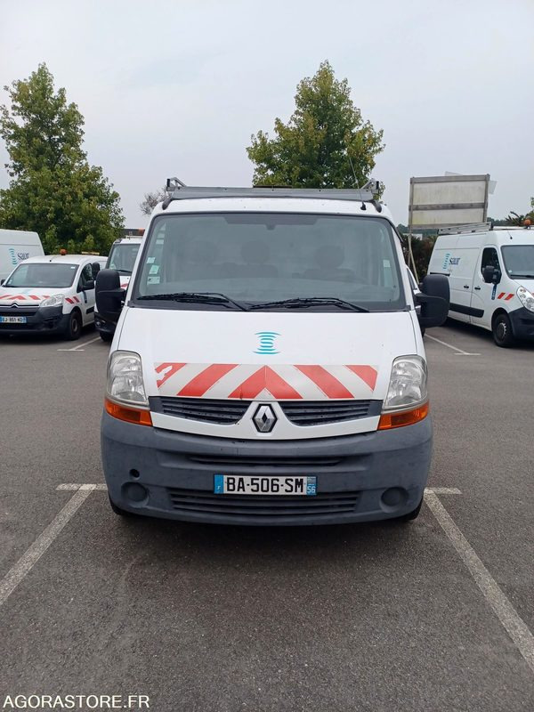 RENAULT MASTER BA506SM - 2010 / 171 977 KM - Товарен бус: снимка 4 RENAULT MASTER BA506SM - 2010 / 171 977 KM - Товарен бус: снимка 4